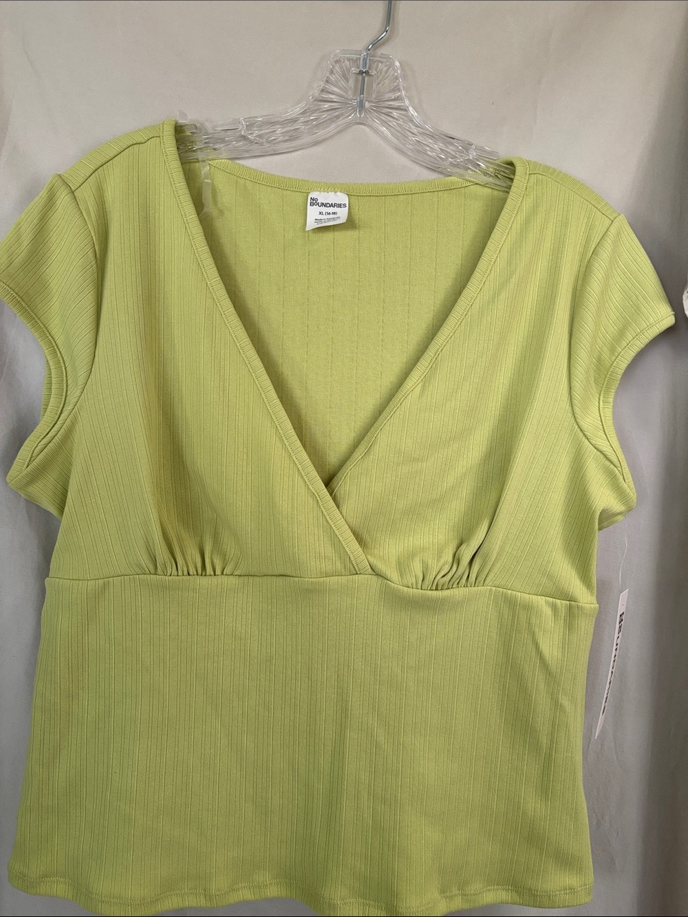 No Boundaries XL Lime Green Ribbed V-Neck Short Sleeve Top